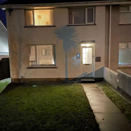 Villa 31 End Terrace. Whitehead Exterior foto